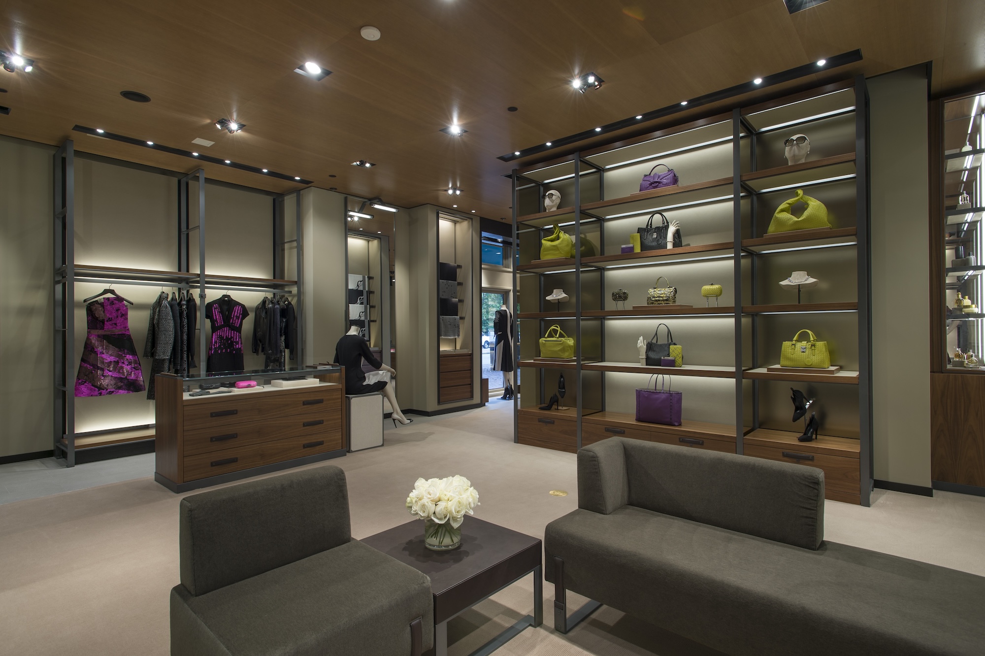 Retail Store Display Designer Pen110 Studio