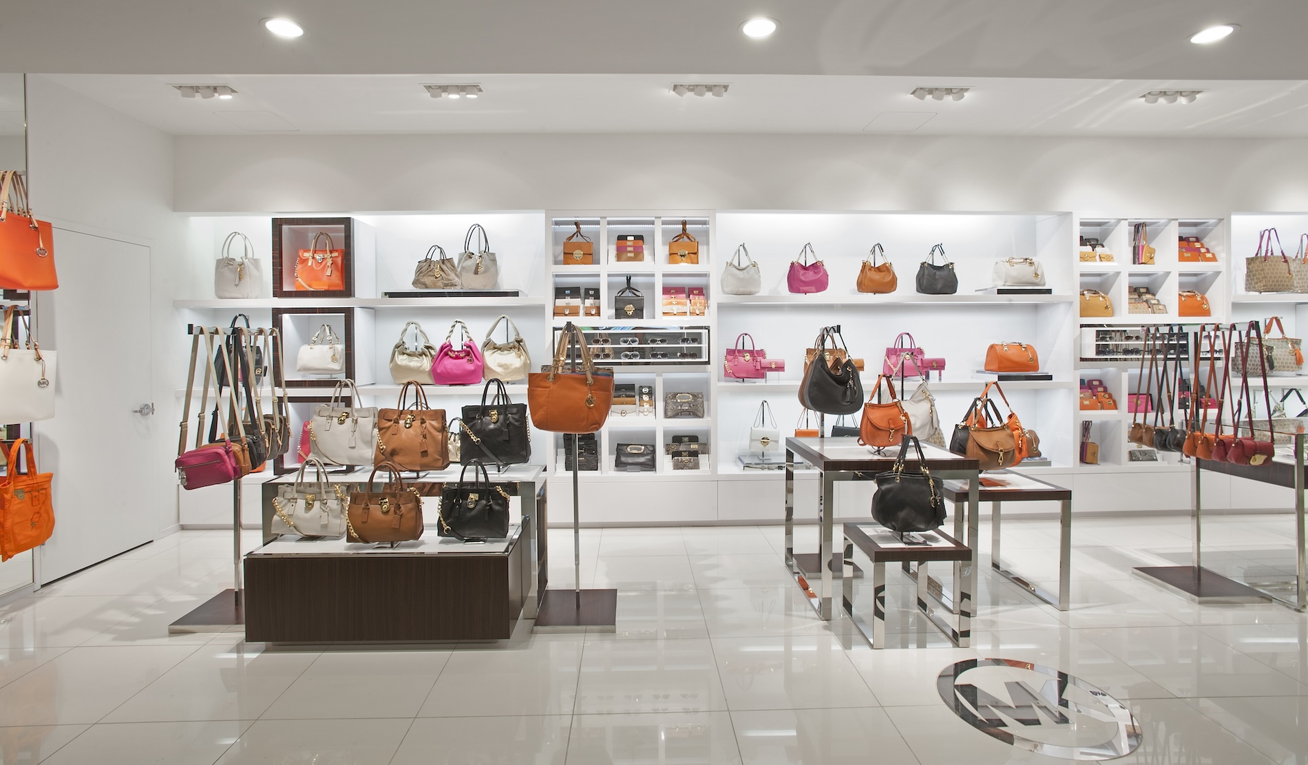 Airport Shop Design Pen110 Studio