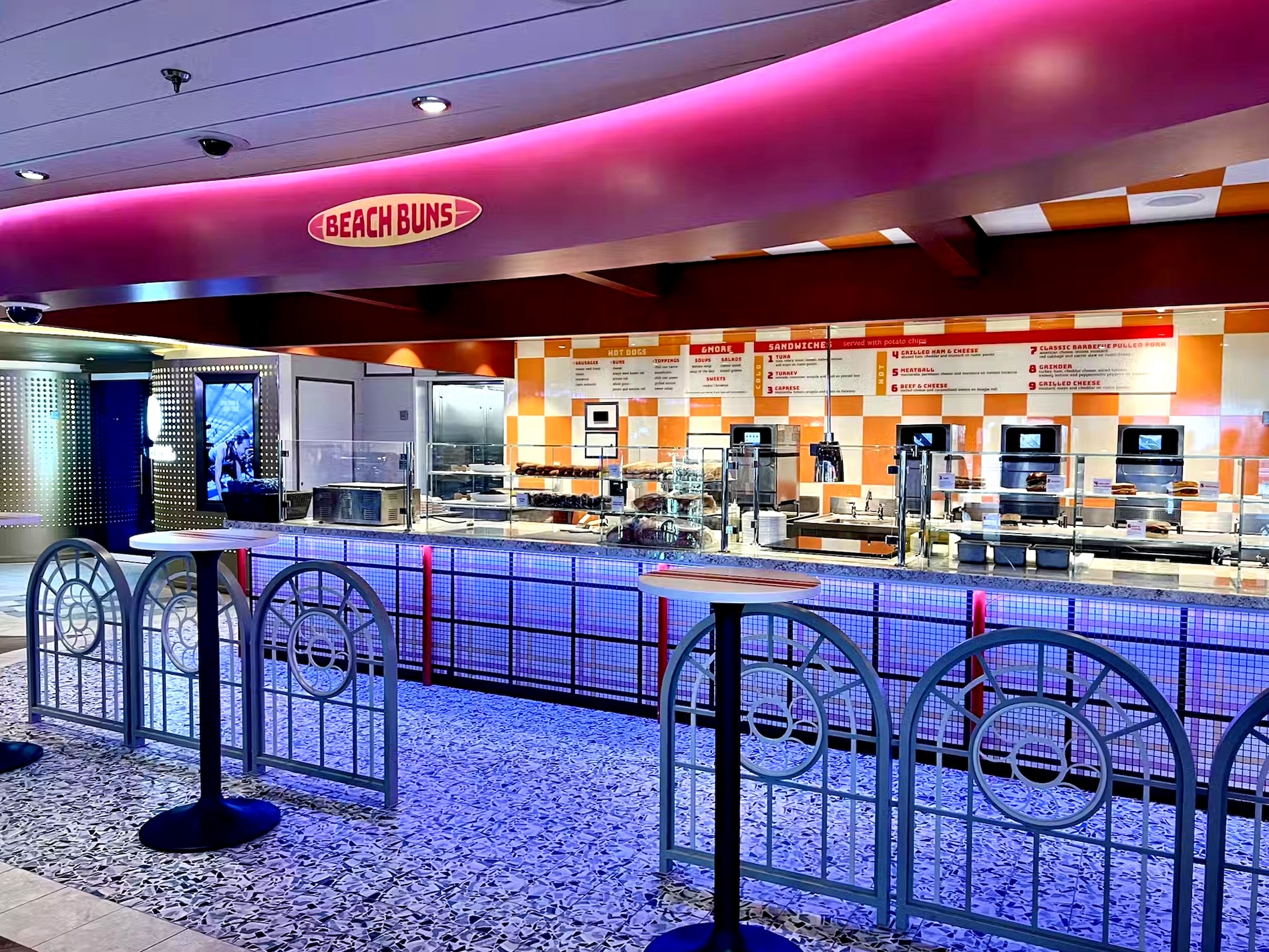 Pen110 Cruise Restaurant Design