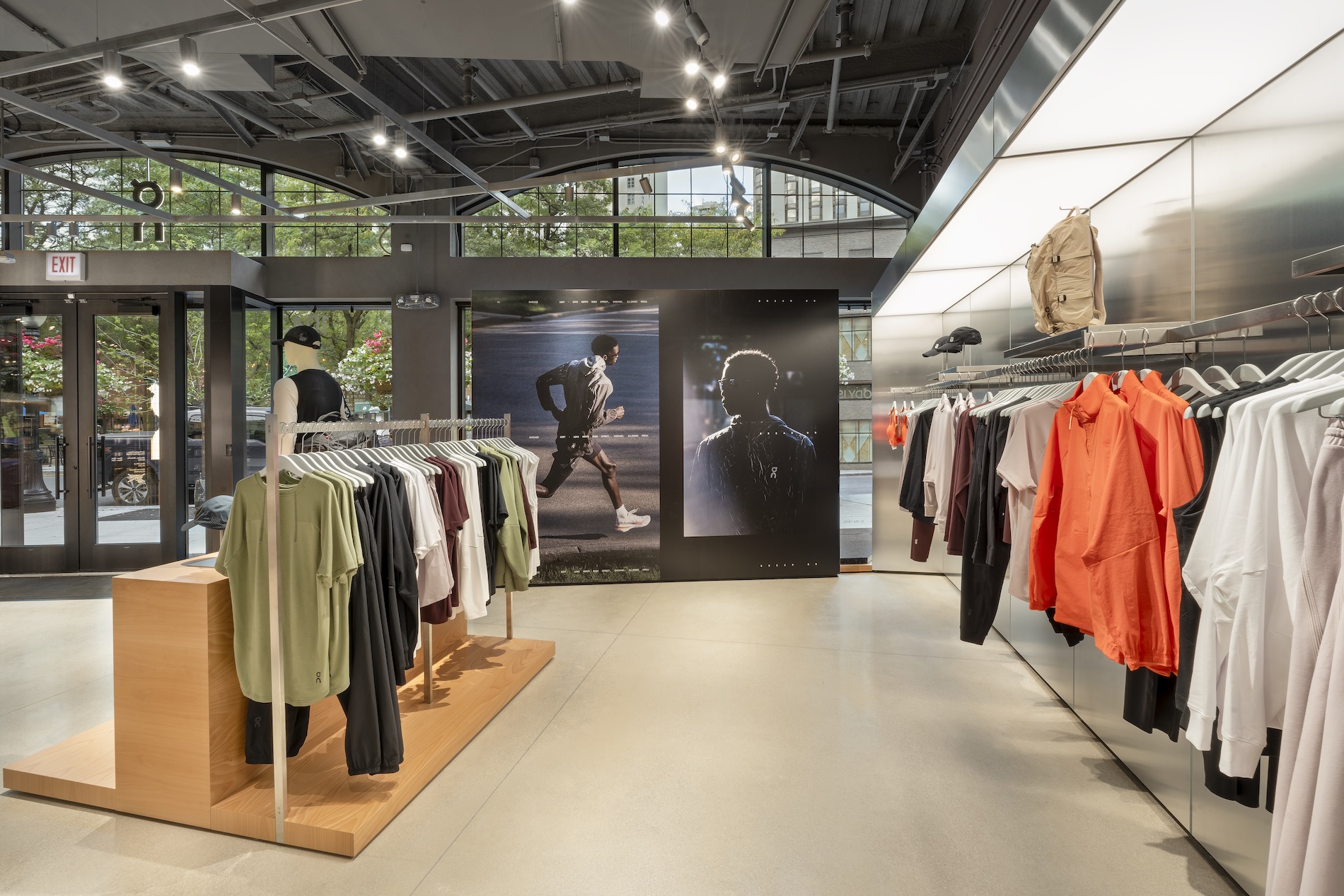 Pen110 Studio Retail Design On Cloud Store
