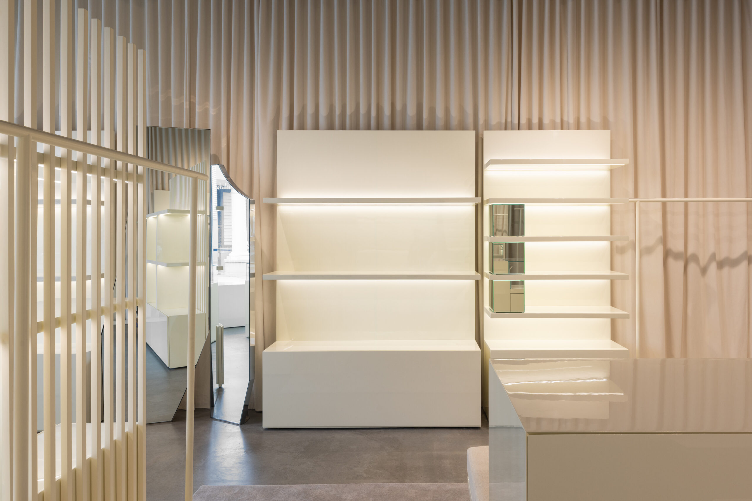 Retail Design Space Maison Margiela Woodbury Commons Outlet Pen110 Studio (7)